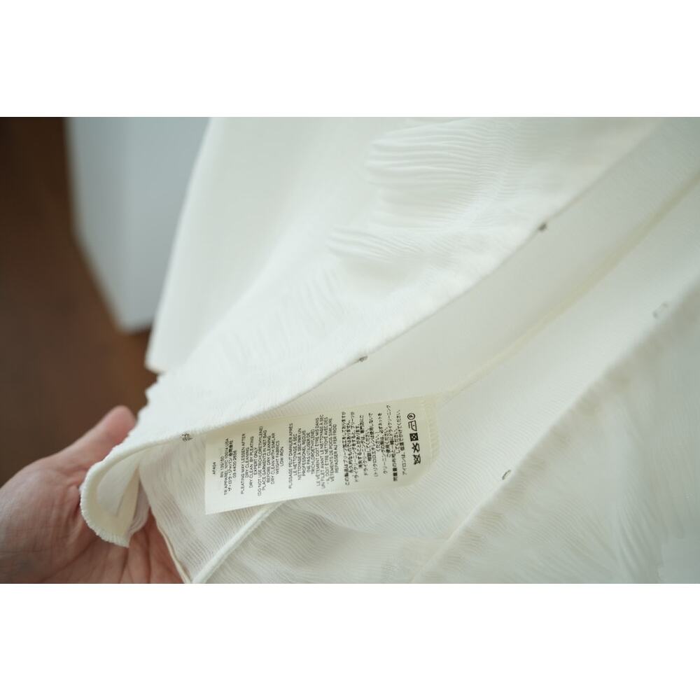 The Row Blouse (XS-S) - Picture 10 of 13